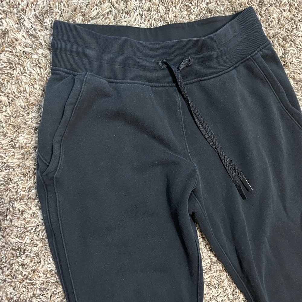 Lululemon Warm Down Jogger II Size 6 - Picture 4 of 10